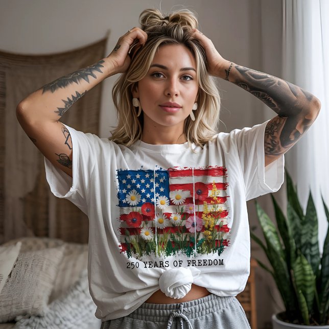250 år av frihet blomster t shirt (Skapare uppladdad)