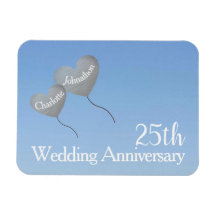 25:e årsdagen för silver hjärtballonger i bröllop