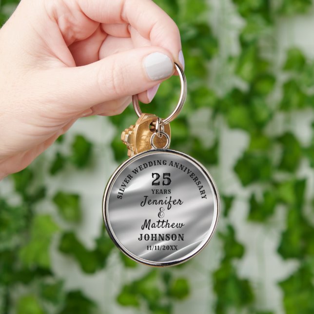 25:e BRÖLLOP ANNIVERSARY Silver Bröllop Editable Rund Silverfärgad Nyckelring (Hand)