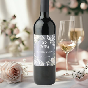 25:e bröllop-årsdagen för blommigtarna silver vinflaska etikett