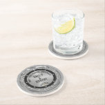 25:e bröllop-årsdagen för vita diamanter och guld underlägg<br><div class="desc">Elegantens 25:e bröllop-årsdag med en bild av silver och vit gnistrande diamantbakgrund.</div>