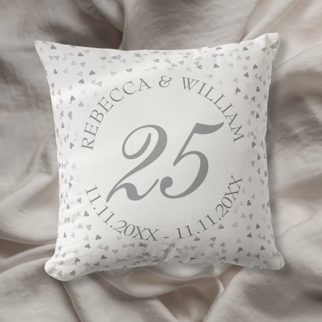 25:e Bröllop-årsdagen Silver Hearts Confetti Kudde (25th Wedding Anniversary Silver Hearts Confetti Throw Pillow)