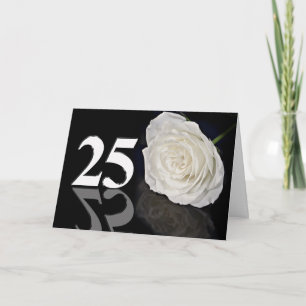 25:e födelsedagskortet med klassiskt vit ros kort