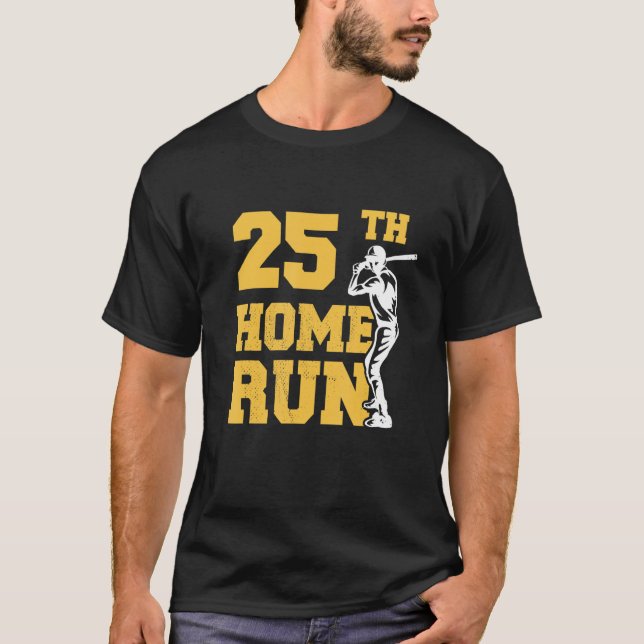 25:e startbostaden Springa 25:e födelsedagen 25 år T Shirt (Framsida)
