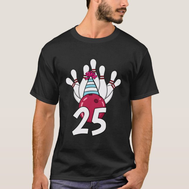 25 Födelsedagstävling Bowlareare 25:e Bday Party C T Shirt (Framsida)