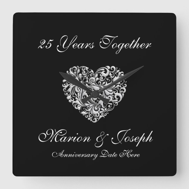 25th ÅrsdagGÅVAväggen tar tid på Fyrkantig Klocka (Framsida)