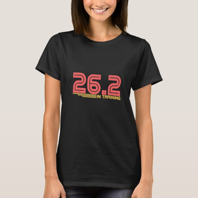 26 2 Under Utbildning Maratonlöpning   T Shirt (Framsida)