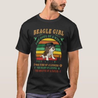 26 Beagle Girl: "Sur elden i hjärtat i munnen." T Shirt