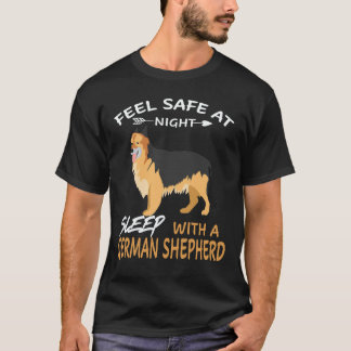 26 Känn dig trygg på natten Sova med en tysk herde T Shirt
