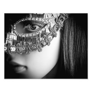 2733-Dam med Black Hair och Masqueramask Fototryck