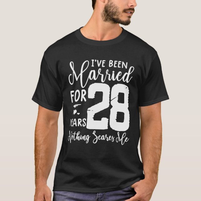 28 år med gift, 28:e årsdagen t shirt (Framsida)