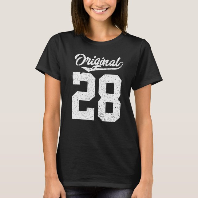 28:e födelsedagen och ursprunglig 28:e t shirt (Framsida)