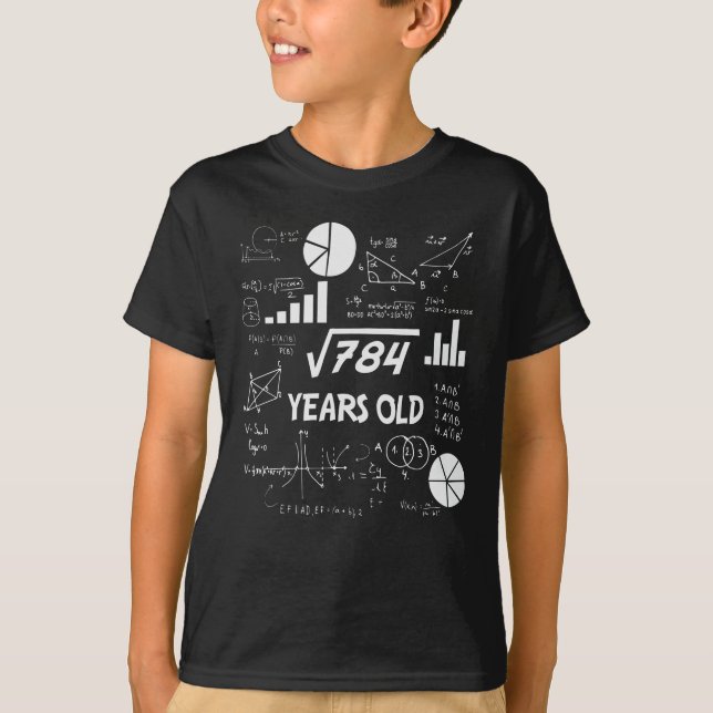 28th Birthday Square Root Math 28 Years Old Bday T Shirt (Framsida)