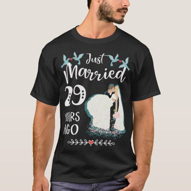 29-års bröllopsdag  Precis gift 29 år T Shirt (Framsida)
