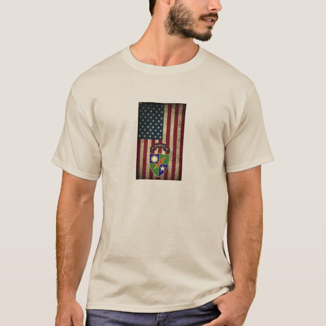 2:a bataljonen - 75:e Skogsvaktare American Flagga T Shirt (Framsida)
