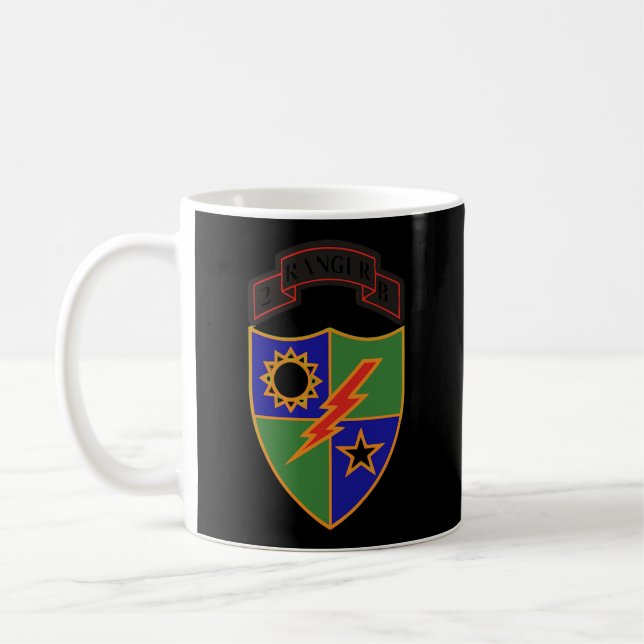 2:a bataljonen - Skogsvaktarn i 75:e - Hoodie Kaffemugg (Vänster)