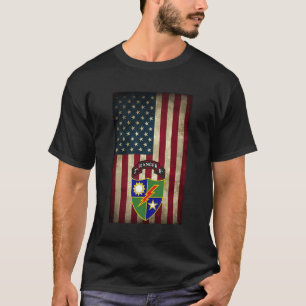 2:a bataljonen - Skogsvaktarn i 75:e - USA Flagga T Shirt