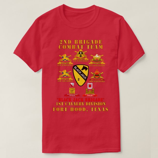 2:a brigabekämpningsteamet 1:a kavaleridivisionen  t shirt (Design framsida)