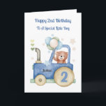 2:a födelsedagskoraktorn Teddy Birthday Boy Card Kort<br><div class="desc">Detta andra födelsedagskort är lämpligt för en son,  sonson eller vän. Konstruktionen omfattar en leksak blå traktor och en grönt traktor med en ballong insida.</div>