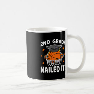 2:a Klass, Nail it Basketball Player Studenten B Kaffemugg