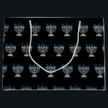 2:a natten på Hanukkah Glitter Large Gift Bag<br><div class="desc">Hanukkah 2022 börjar på kvällen Söndag den 18 december och slutar på kvällen måndagen den 26 december</div>
