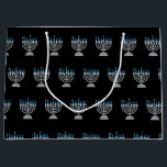 2:a natten på Hanukkah Glitter Large Gift Bag<br><div class="desc">Hanukkah 2022 börjar på kvällen Söndag den 18 december och slutar på kvällen måndagen den 26 december</div>