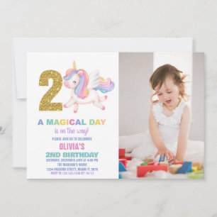 2:a Rainbow Unicorn Birthday-inbjudan med foto Inbjudningar