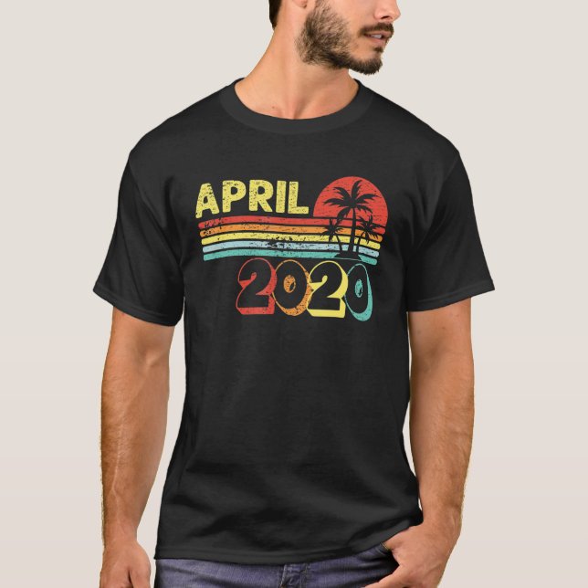 2 år gammal Fantastisk sedan april 2020 andra föde T Shirt (Framsida)