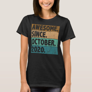 2 år gammal Fantastisk sedan oktober 2020 andra fö T Shirt