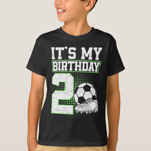 2 Årig Fotbollspojke Det är min 2:a födelsedag Fot T Shirt (Framsida)