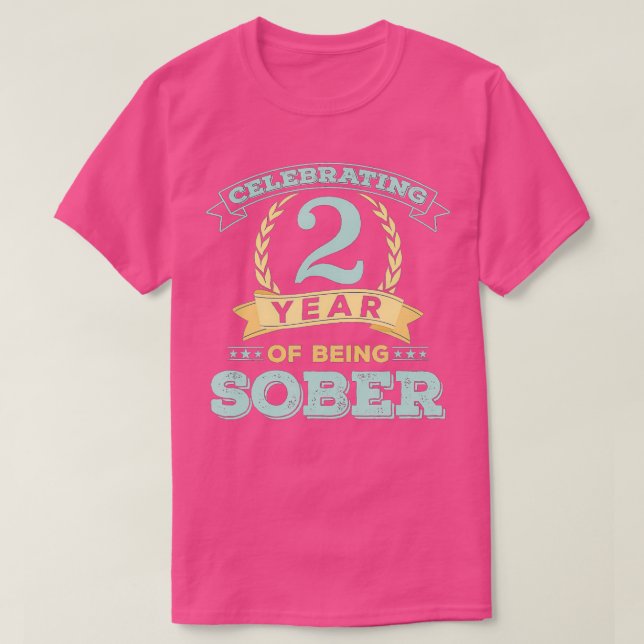 2 års återhämtning av Sober Gift-sobriet T Shirt (Design framsida)
