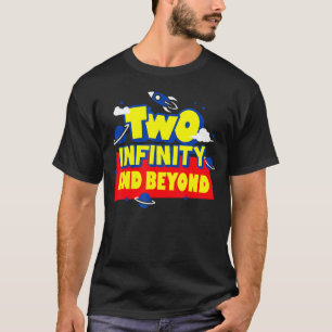 2 års gammal oändlighet och senare än 2:a födelsed t shirt