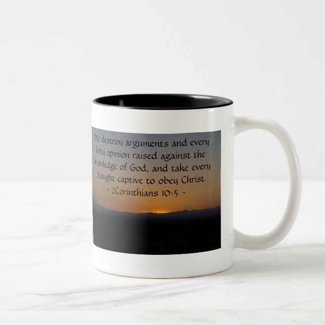 2 Corinthians 10:5 Två-Tonad Mugg (Höger)