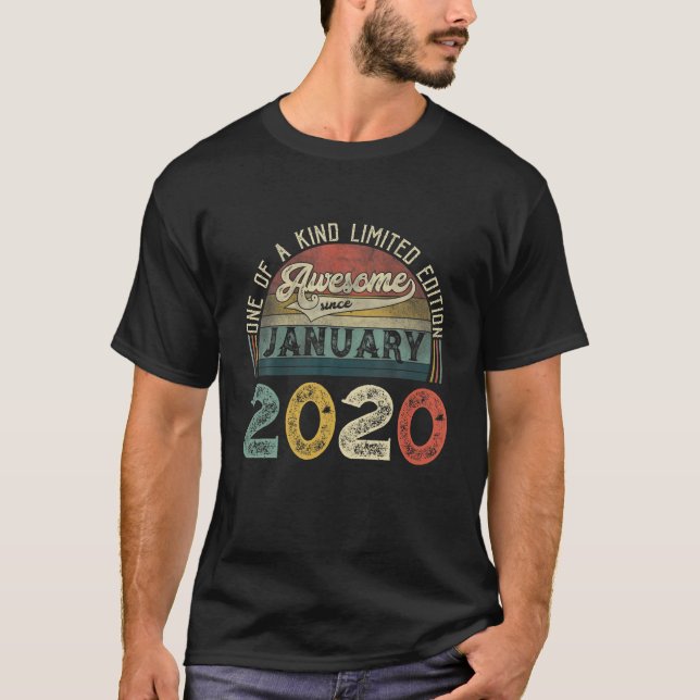 2:e födelsedag Dekorationen januari 2020 Manar Kvi T Shirt (Framsida)