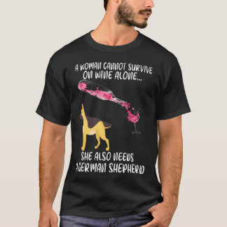 2 En kvinna kan inte överleva på enbart vin Hon be T Shirt