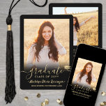 2 foto Modern Simple Script Black Guld Studenten Meddelande<br><div class="desc">glädjen i en högskoleexamen eller högskoleexamen med anpassningsbar 2-fotosvart och guld-meddelanden. Alla bilder och formuleringar är enkla att anpassa. (IMAGE PLACEMENT TIP: Ett enkelt sätt att centrera ett foto exakt som du vill är att flytta det till skörd innan du laddar upp det till Zazzle-webbplatsen.) Den här mallen är enkel...</div>