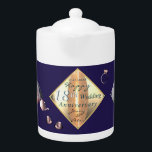 2 Foton 18:e Bröllop-årsdagen Porcelain<br><div class="desc">Tittar för den unika originalgrafiken,  18:e bröllop-årsdagen designad porslinsliknande tekanna för henne? Då kan det vara så.  Porcelain och Cats bilder i Öga ring på den här häpnadsväckande blåa tekannan! Hon kommer att tycka om att ha det hela året också:)</div>