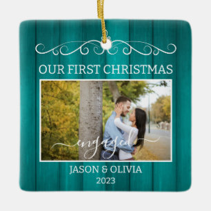 2 Foton Första julen Engagerad Teal Wood Grain Julgransprydnad Keramik