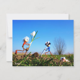 2 Fubby's die een bol krokus planten. Vykort