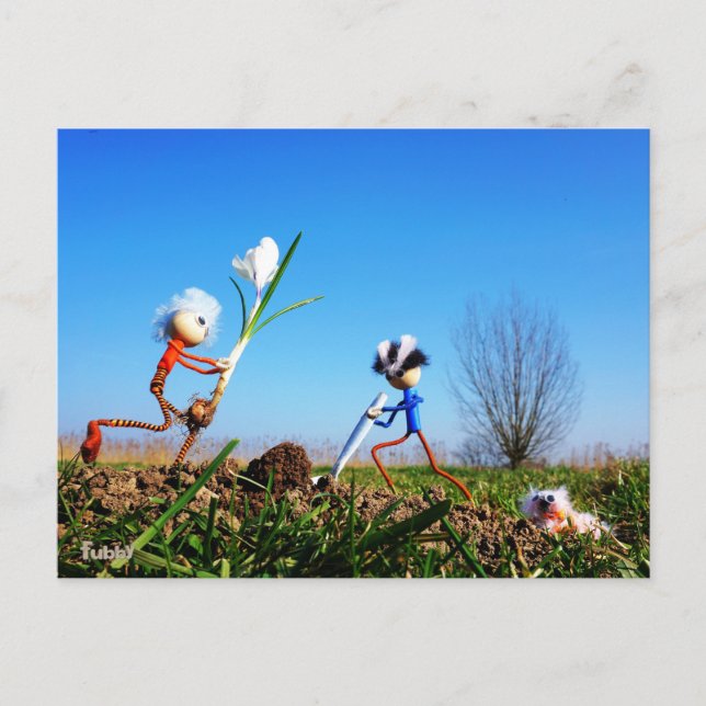 2 Fubby's die een bol krokus planten. Vykort (Framsida)