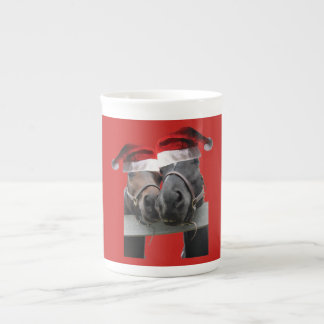 2 Hästar med hatt i Jultomten Benporslin Mugg