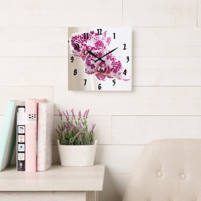 2 Lila Vit, orkidé Chic Hon Shed Redo Fyrkantig Klocka (Läsesal)