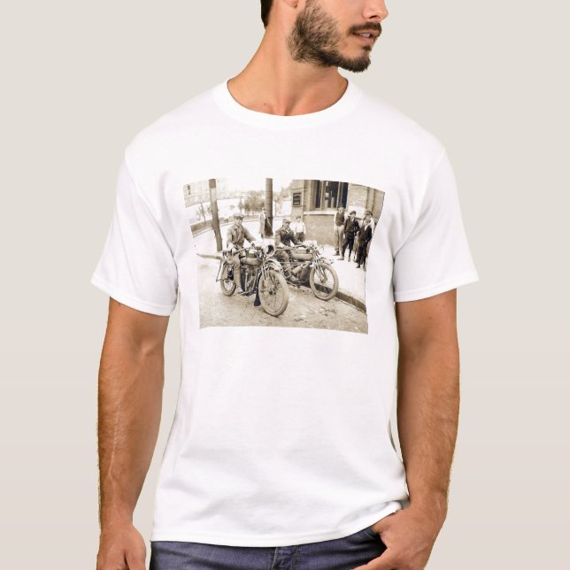 2 manar på motorcykelskjortan t shirt (Framsida)