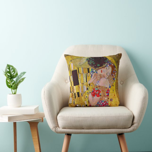 2 olika vyer av Kyssen av Gustav Klimt Kudde (Stol)