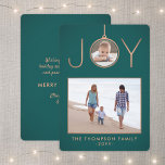 2 Photo Joy Ornament Elegant Modern Teal & Copper Julkort<br><div class="desc">Gratulera till helgdagarnas enkla joys och två av dina favoritfoton med ett elegant- och faux-kopparjulkort. Det är enkelt att anpassa texten till den här mallen så att den omfattar alla formuleringar, t.ex. God jul, Glad helg, Säsonhälsningar, Cheers to the New Year o.s.v. (IMAGE PLACEMENT TIP: Ett sätt att centrera ett...</div>