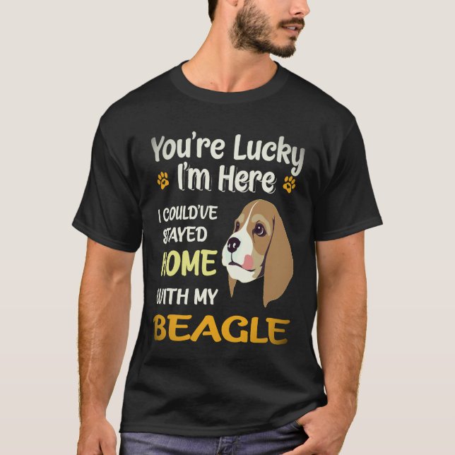 2 Stannade Hemma Med Min Beagle T Shirt (Framsida)