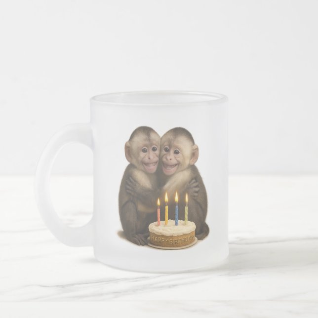 2 sweet Capuchin monkeys lovingly embrace each oth Frostad Glasmugg (Vänster)