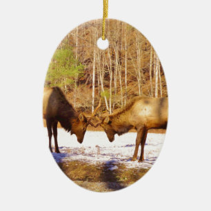 2~ två Bull Elk i snö Julgransprydnad Keramik