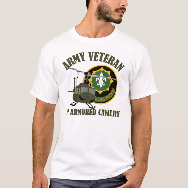 2nd Acr-Vet - UH-1 Huey T-shirt (Framsida)