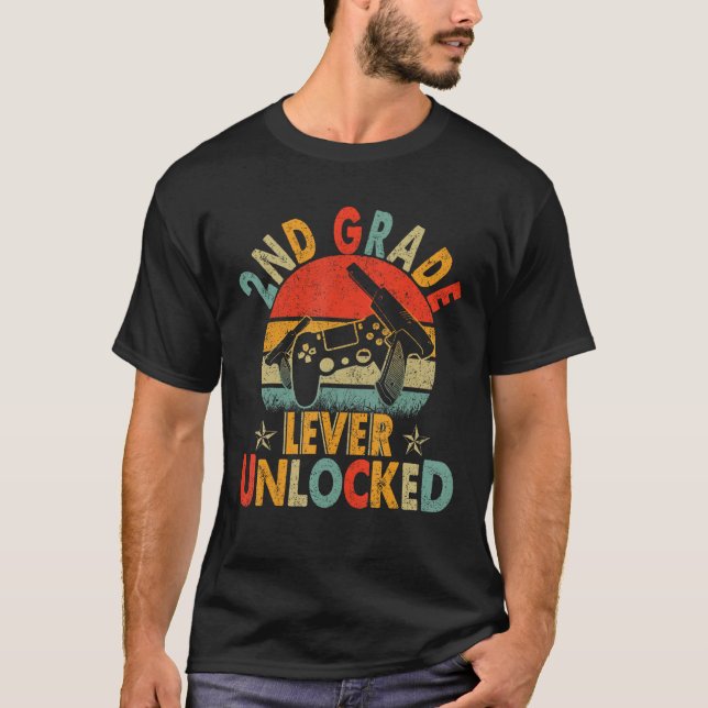 2nd Grade Level Unlocked Video Gamers back to scho T Shirt (Framsida)